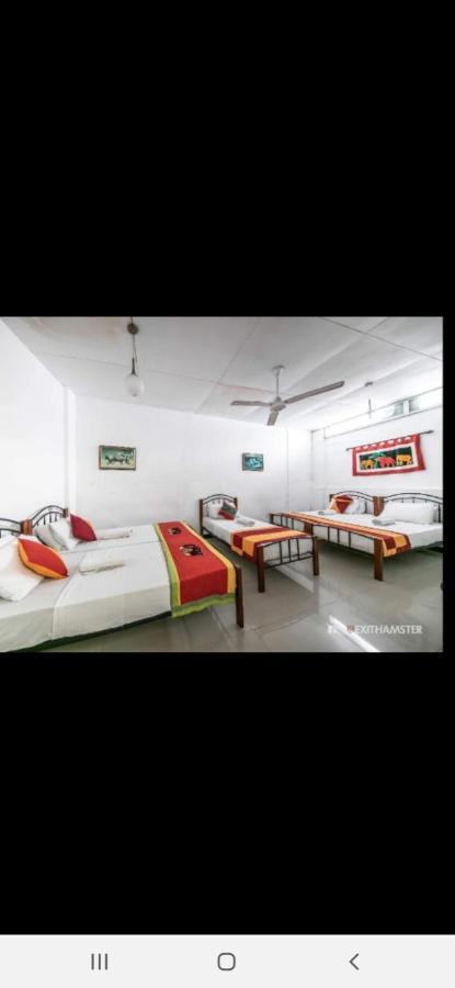 Charlton Kandy City Rest Camera foto