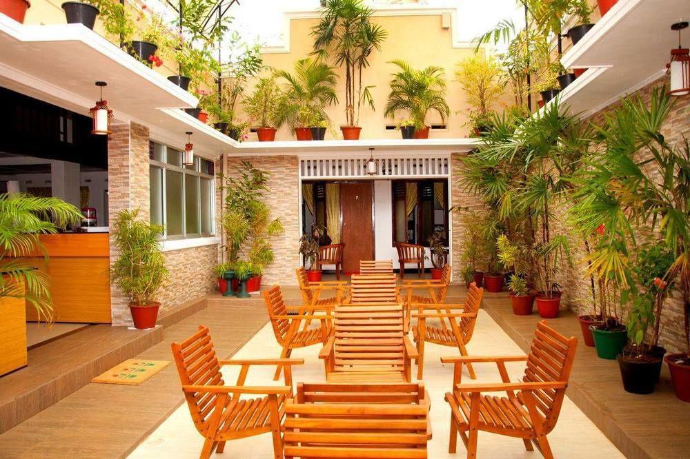 Charlton Kandy City Rest Esterno foto