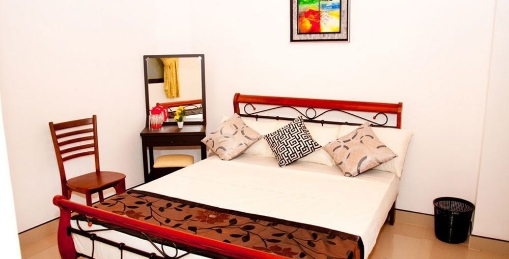 Charlton Kandy City Rest Esterno foto